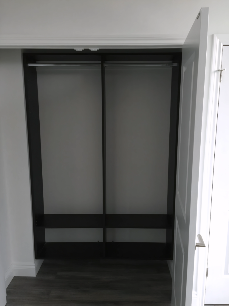 pull-out shoe racks in closet system design